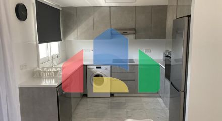 Продаж - Квартира 100 m² В Пафосе