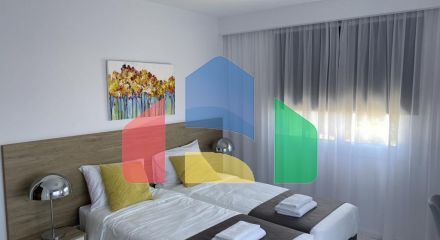 Продаж - Квартира 100 m² В Пафосе