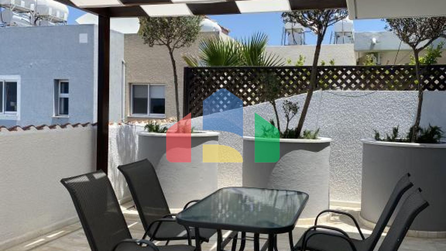 Продажа - Квартира 100 m² в Пафосе