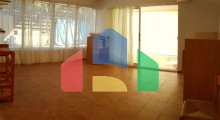 For Sale - Villa 200 m² in Paphos