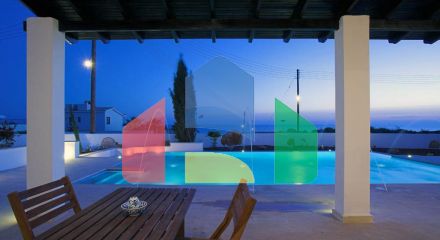 For Sale - Villa 190 m² in Paphos