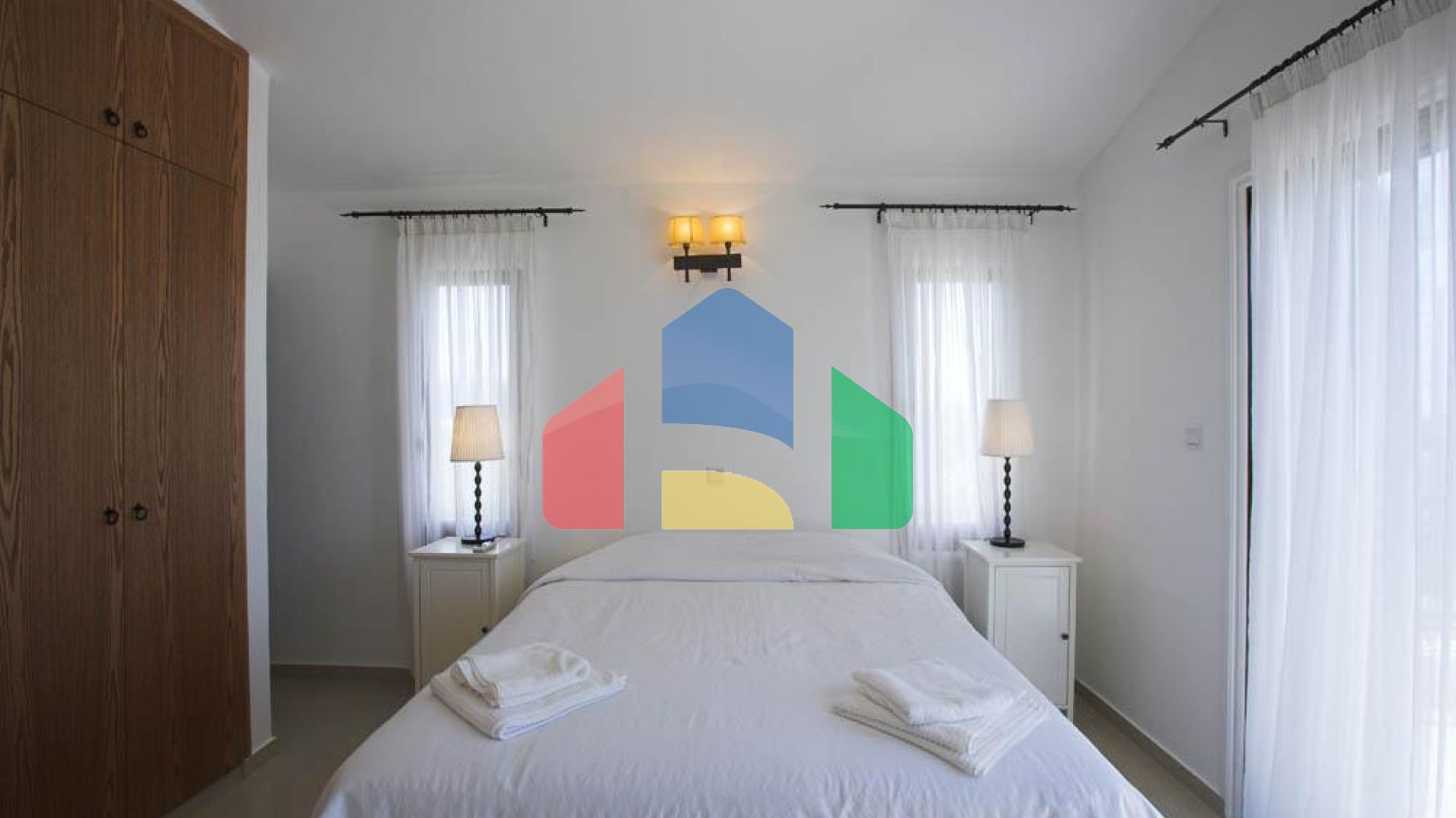 Продаж - Вілла 190 m² В Пафосе