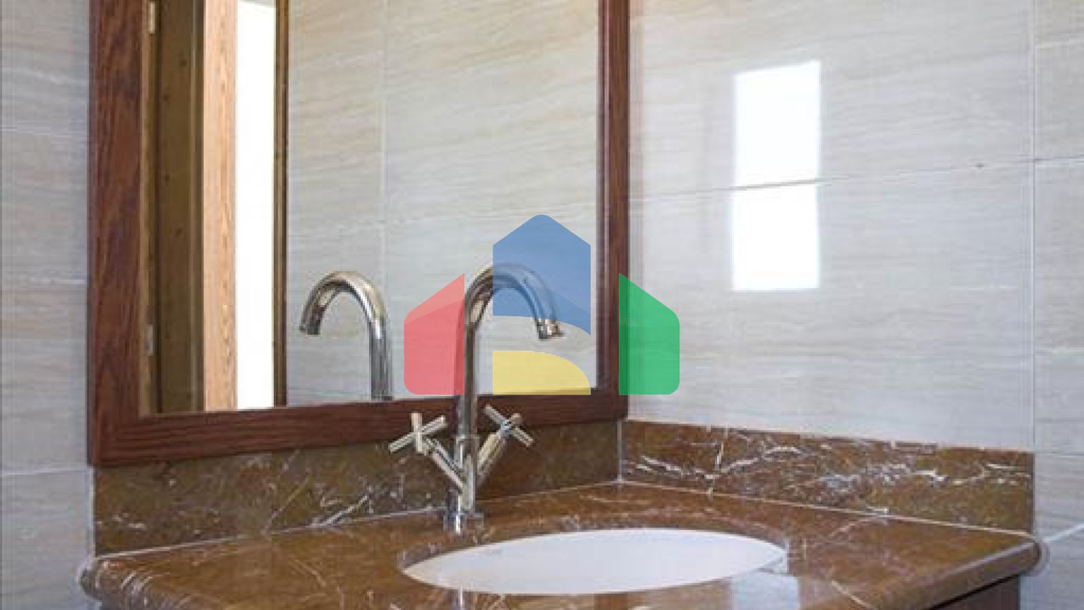 Продаж - Вілла 190 m² В Пафосе