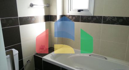 Продаж - Вілла 170 m² В Пафосе