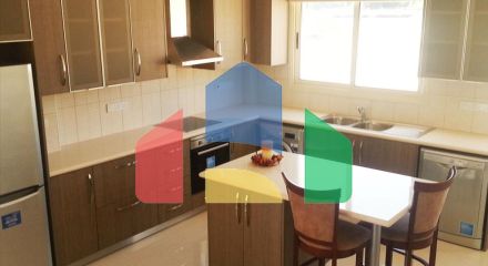 Продаж - Вілла 170 m² В Пафосе