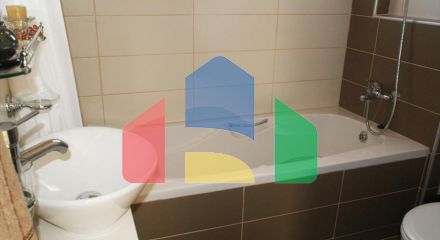 Продаж - Вілла 170 m² В Пафосе