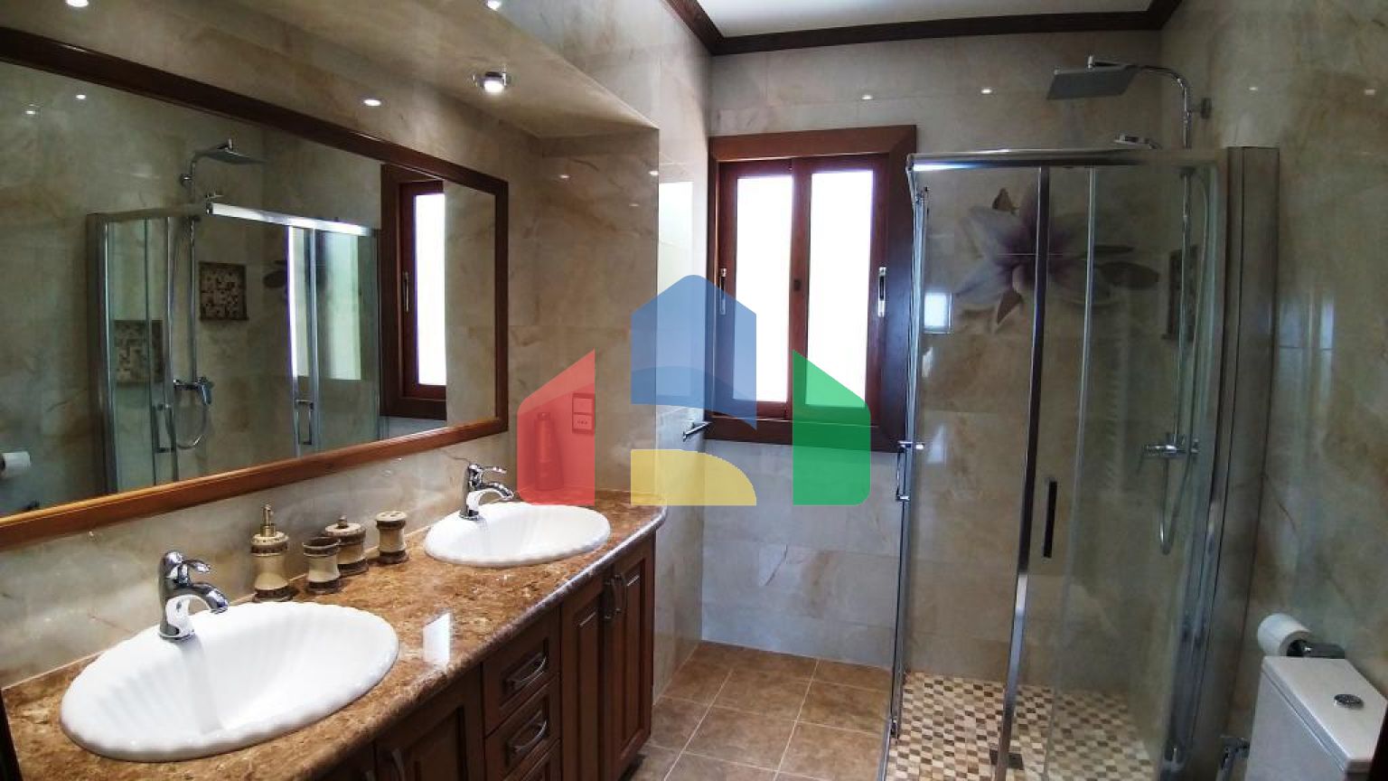 Продажа - Вилла 260 m² в Пафосе