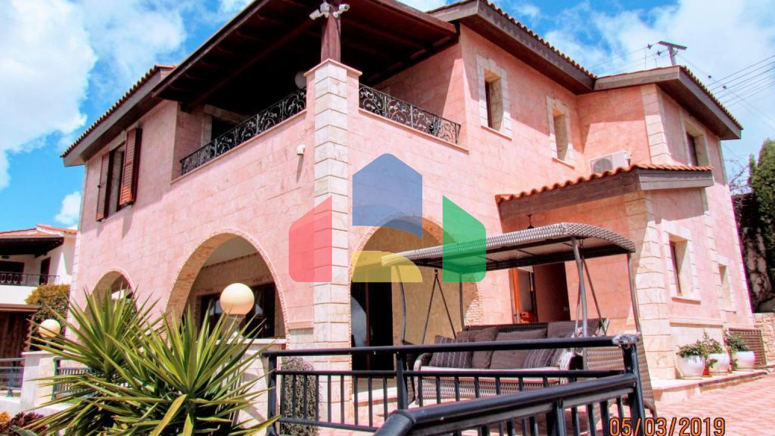 Продажа - Вилла 260 m² в Пафосе