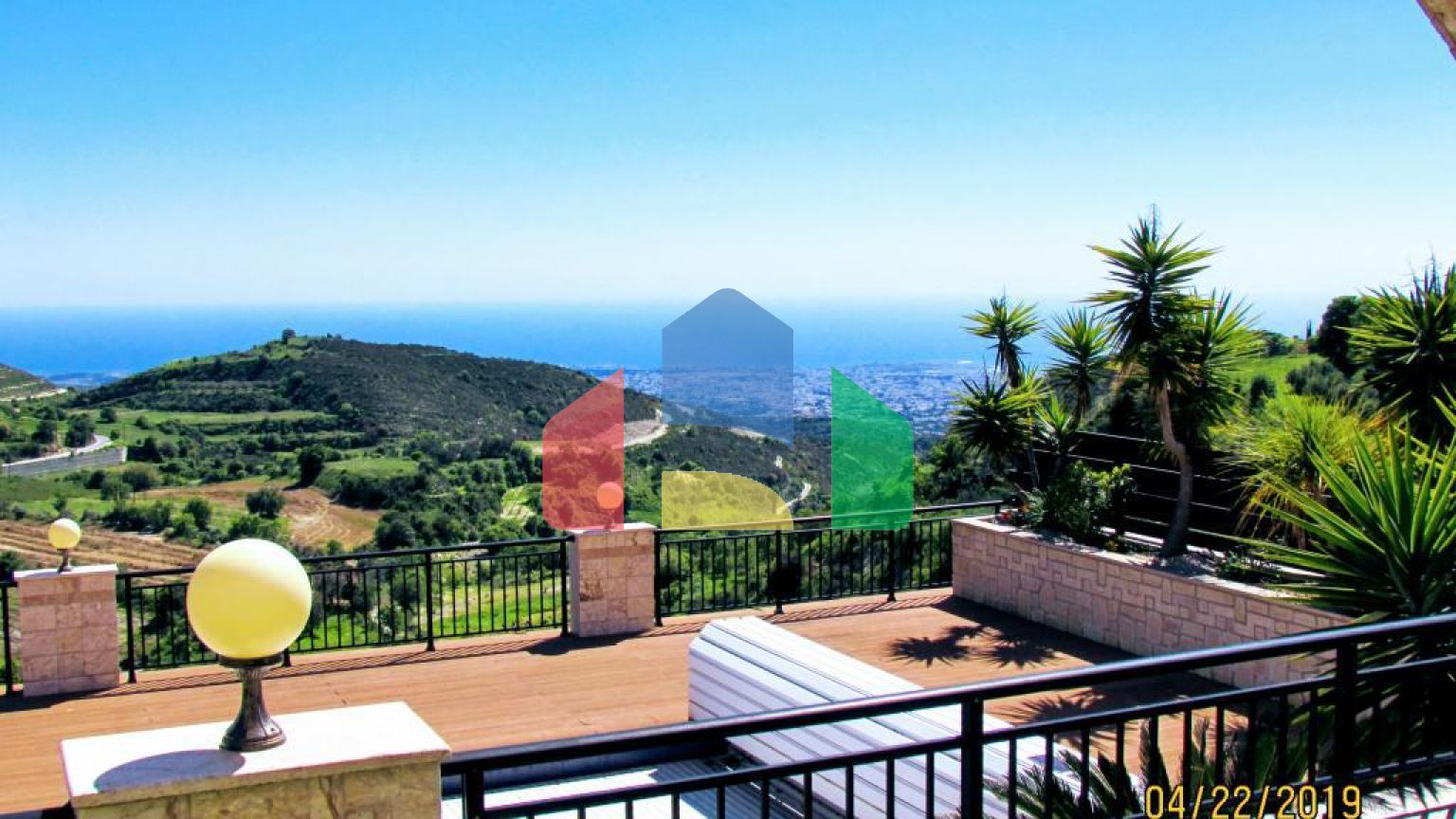 Продажа - Вилла 260 m² в Пафосе