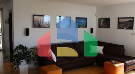 Продаж - Вілла 380 m² В Пафосе