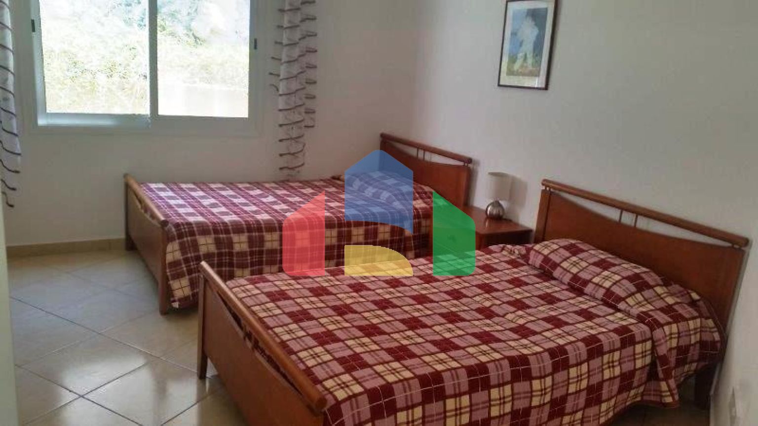 Продаж - Вілла 197 m² В Пафосе