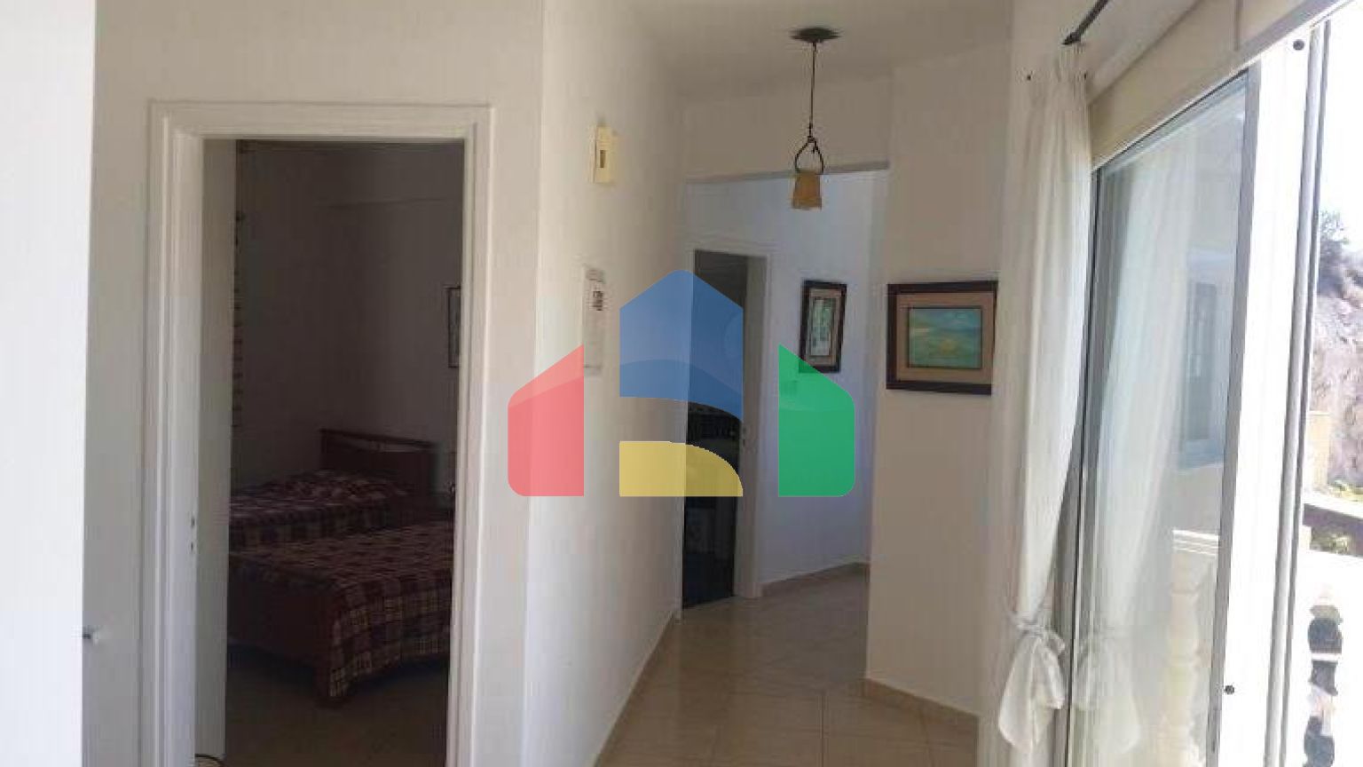 Продаж - Вілла 197 m² В Пафосе