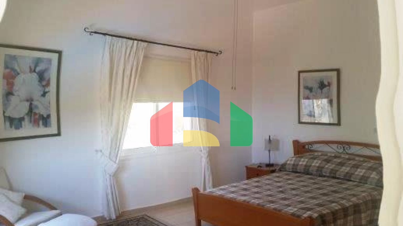 Продаж - Вілла 197 m² В Пафосе