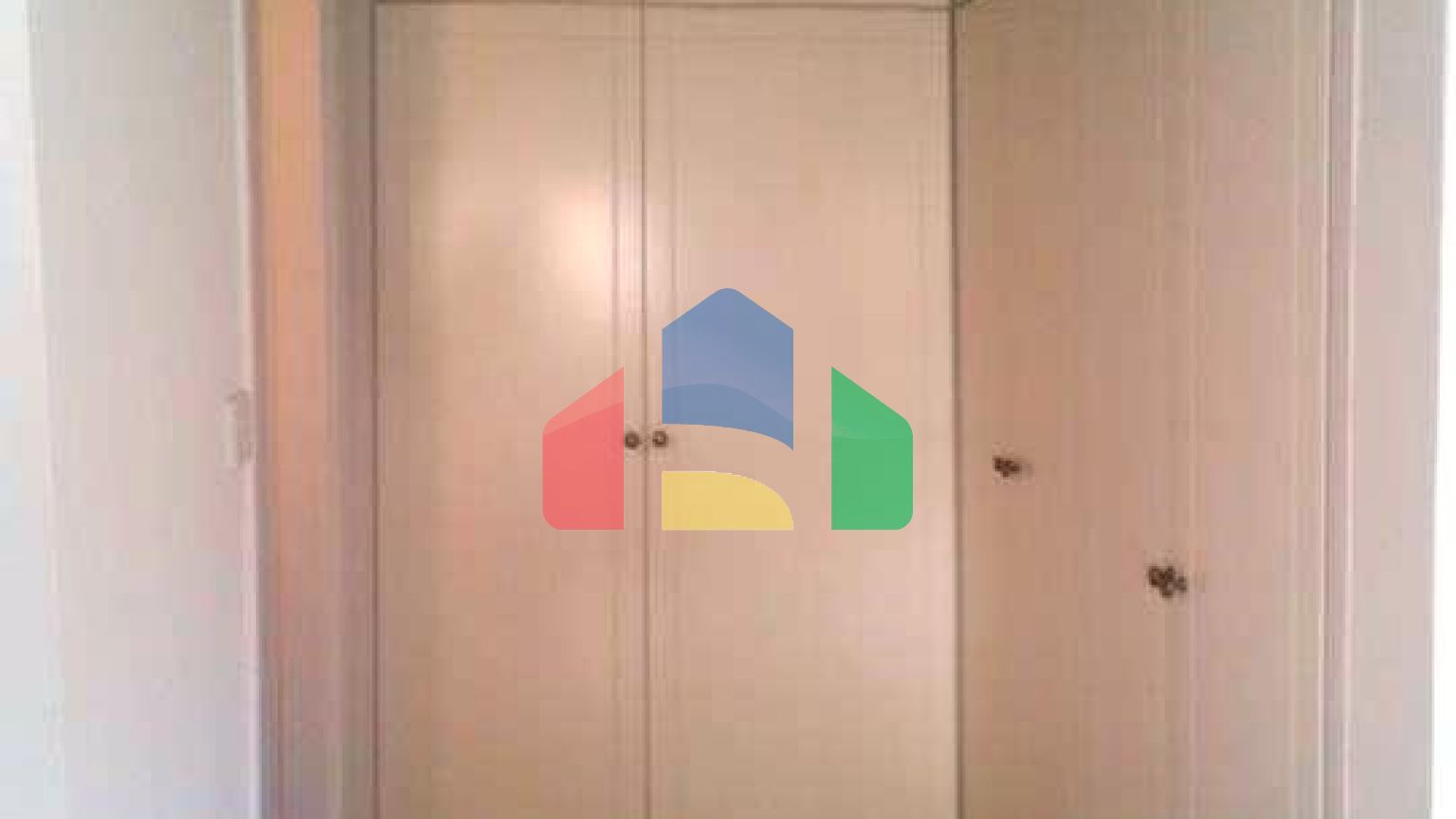 Продаж - Вілла 197 m² В Пафосе