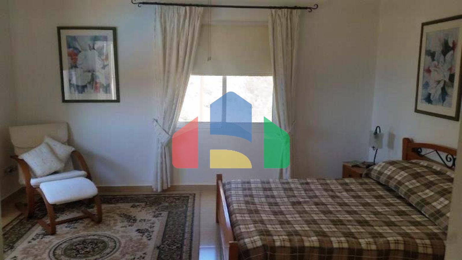 Продаж - Вілла 197 m² В Пафосе