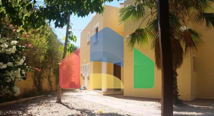 Продаж - Вілла 197 m² В Пафосе