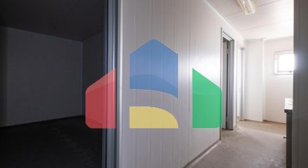 Продаж - Бізнес 1375 m² В Пафосе