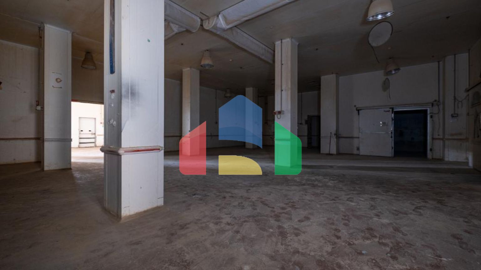 Продаж - Бізнес 1375 m² В Пафосе