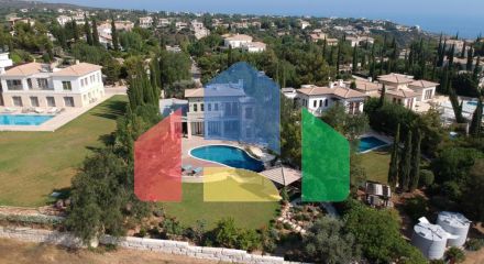 For Sale - Villa 280 m² in Paphos