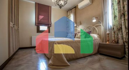 Продажа - Вилла 280 m² в Пафосе