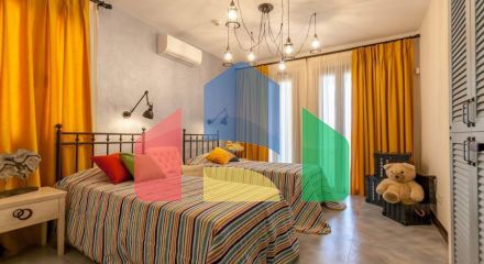 Продажа - Вилла 280 m² в Пафосе