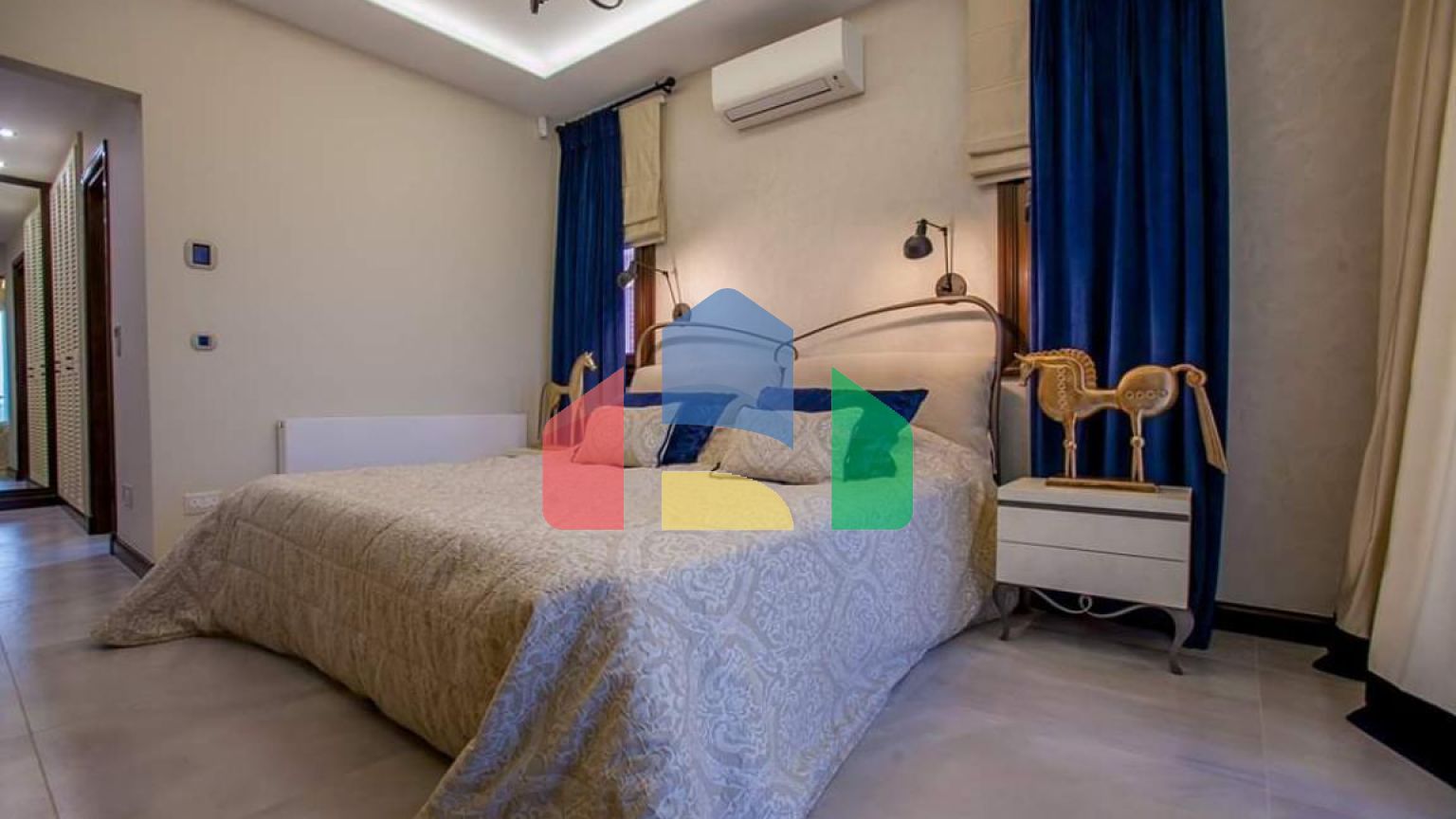 Продажа - Вилла 280 m² в Пафосе