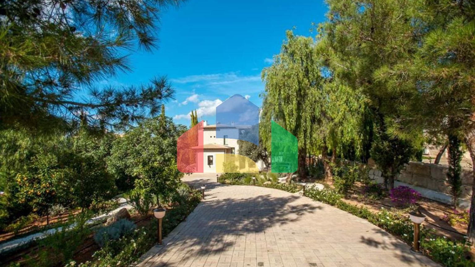 Продажа - Вилла 280 m² в Пафосе