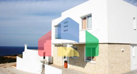 For Sale - Villa 163 m² in Paphos