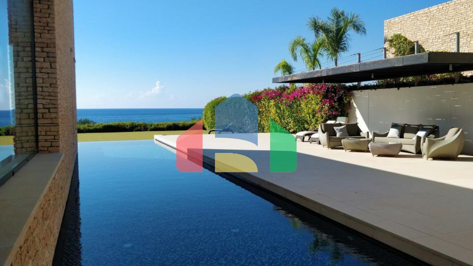 Продажа - Вилла 450 m² в Пафосе