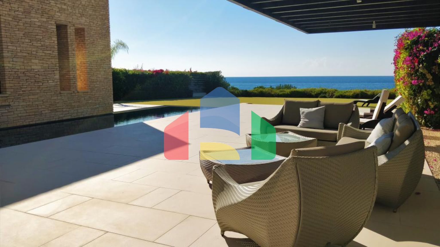 Продажа - Вилла 450 m² в Пафосе