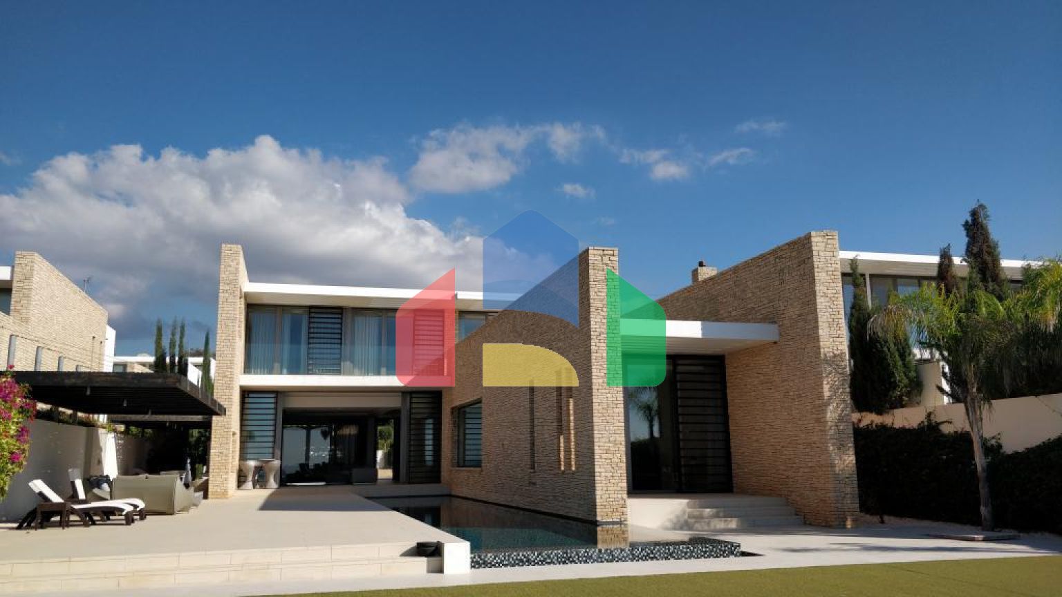 Продажа - Вилла 450 m² в Пафосе