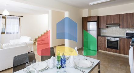 Продаж - Вілла 116 m² В Пафосе