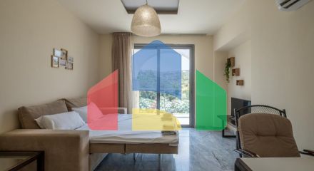 Продаж - Квартира 47 m² В Пафосе
