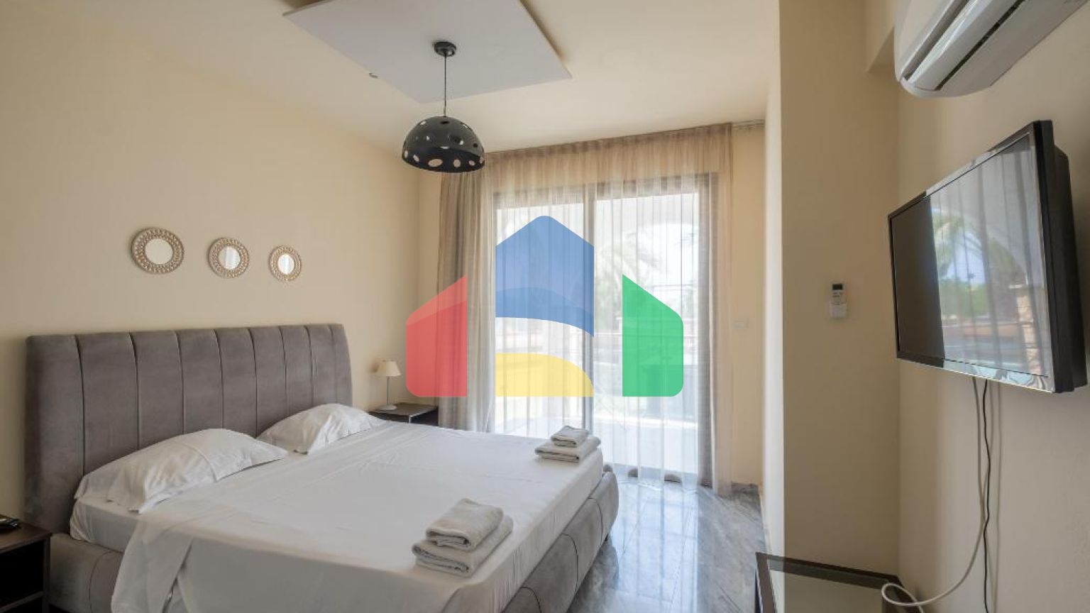 Продаж - Квартира 47 m² В Пафосе