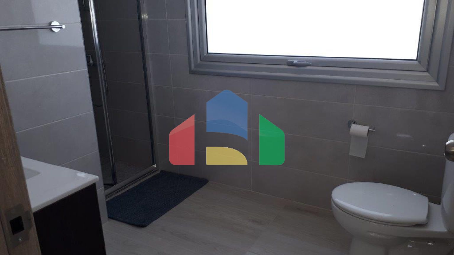 Продаж - Вілла 185 m² В Пафосе