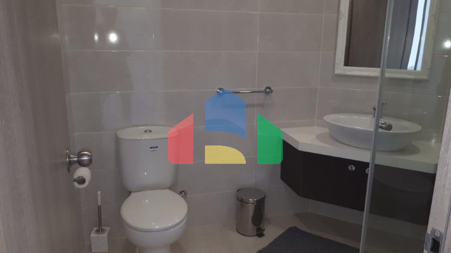 Продаж - Вілла 185 m² В Пафосе