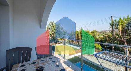 Продаж - Квартира 58 m² В Пафосе