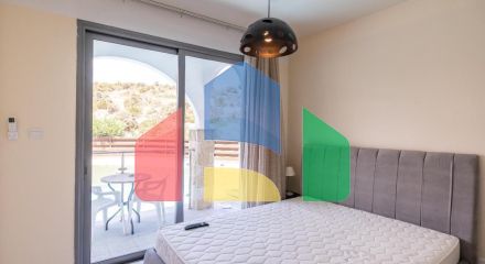 Продаж - Квартира 47 m² В Пафосе