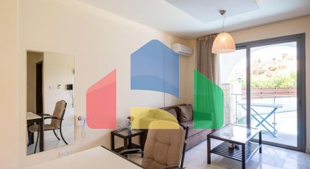 Продаж - Квартира 47 m² В Пафосе