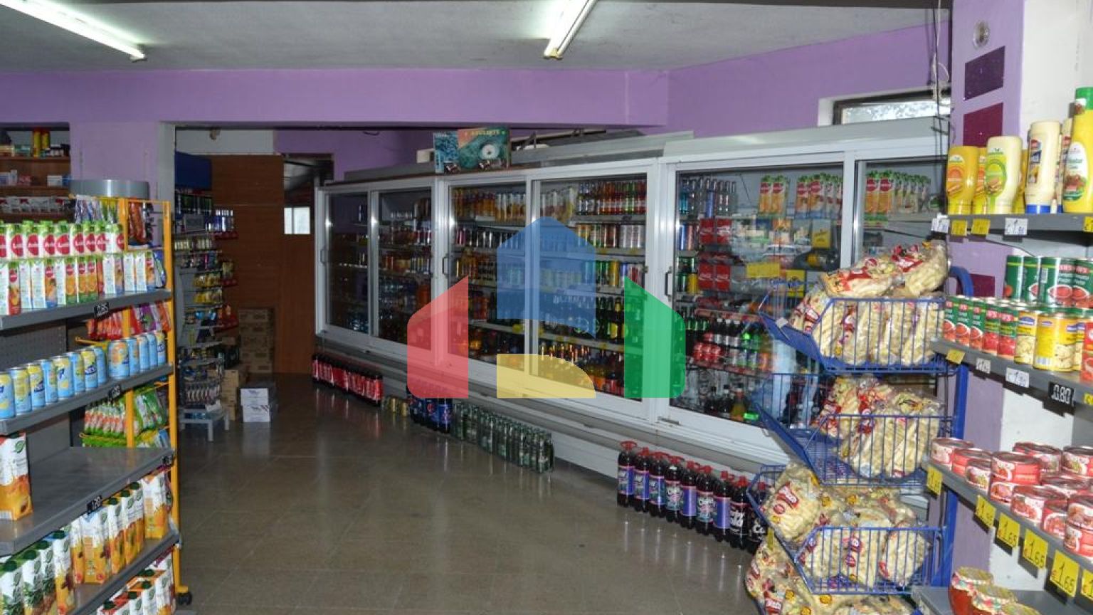 Продаж - Бізнес 490 m² В Пафосе