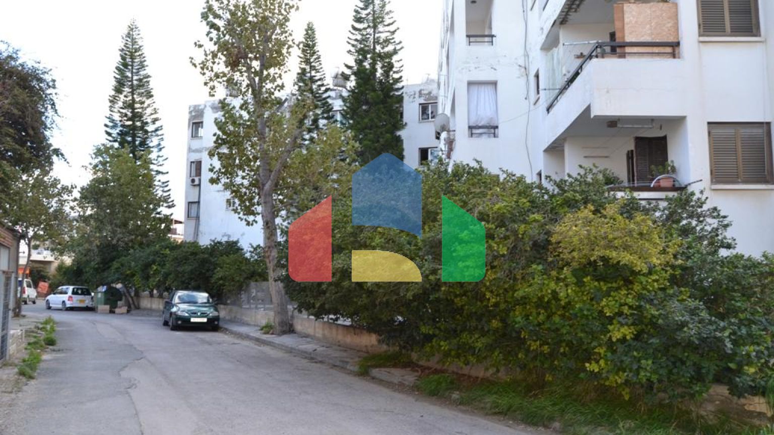 Продаж - Бізнес 490 m² В Пафосе