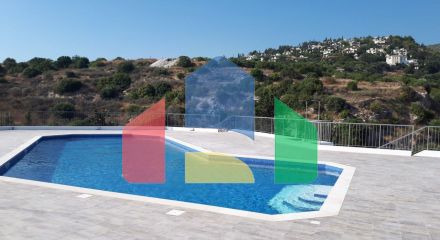 For Sale - Villa 210 m² in Paphos