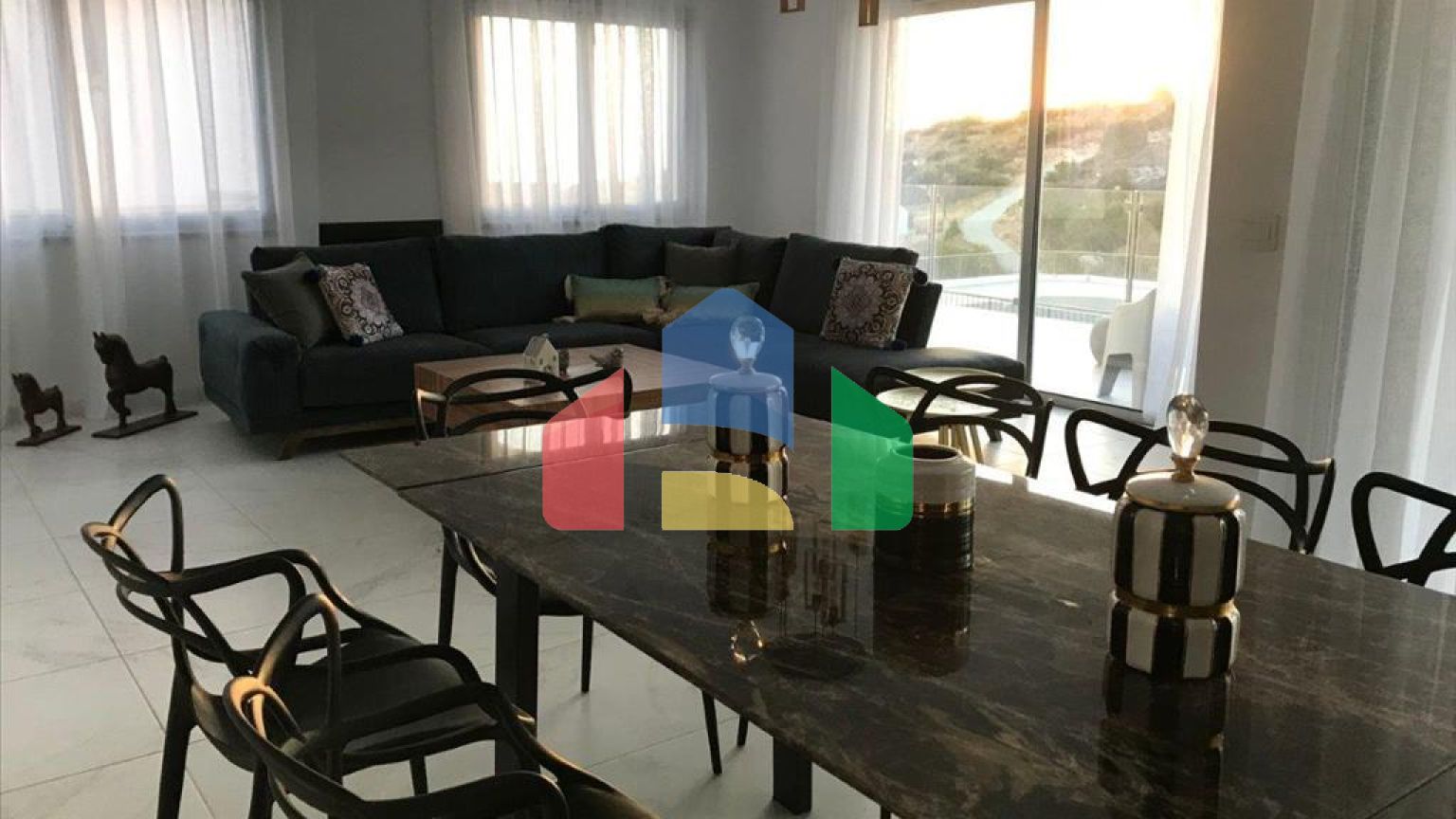 Продажа - Вилла 210 m² в Пафосе