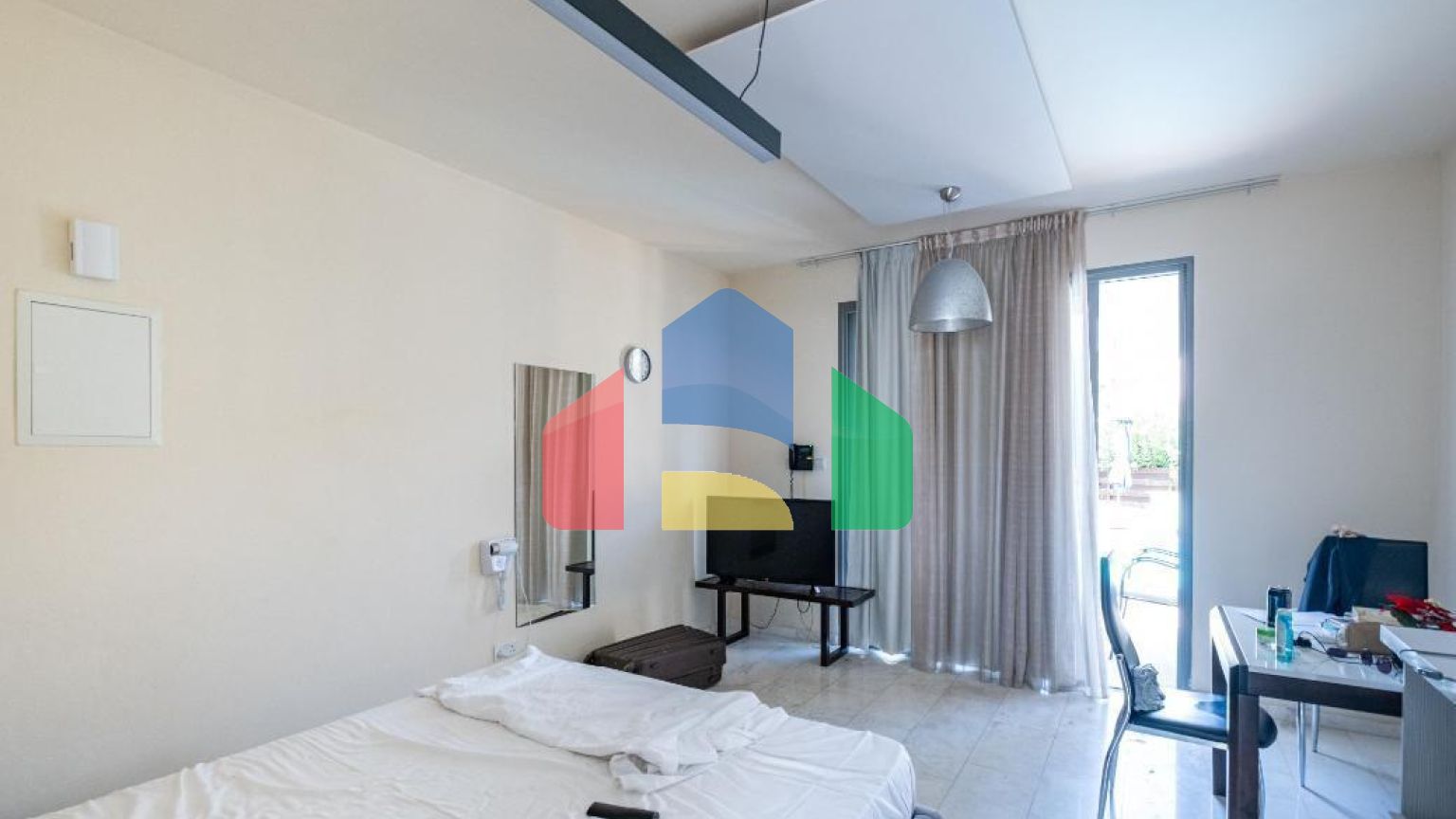 Продаж - Квартира 28 m² В Пафосе