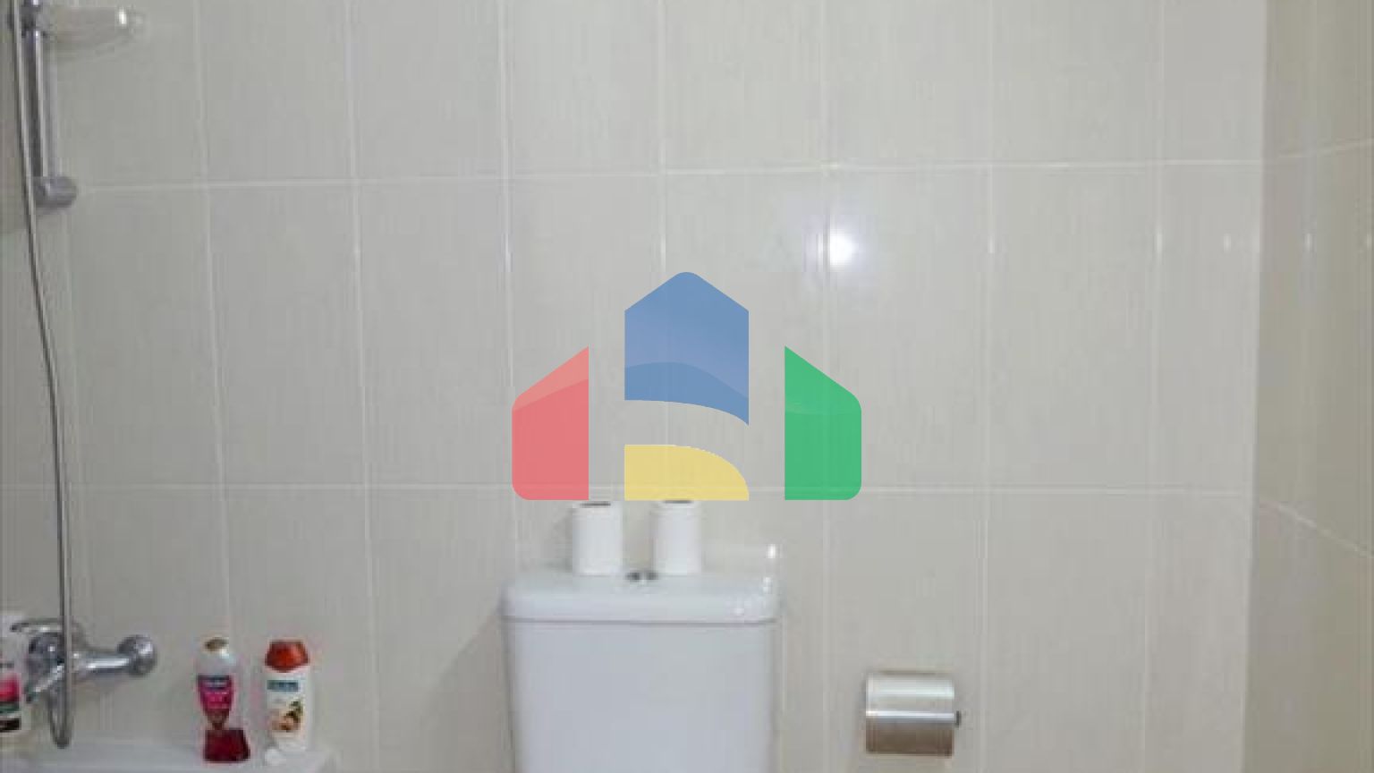 Продаж - Таунхаус 94 m² В Пафосе