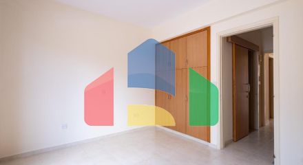 Продаж - Котедж 92 m² В Пафосе