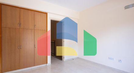 Продаж - Котедж 92 m² В Пафосе