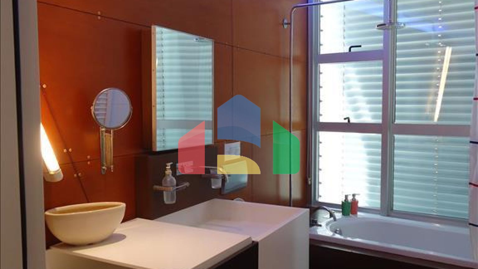 Продаж - Квартира 190 m² В Пафосе