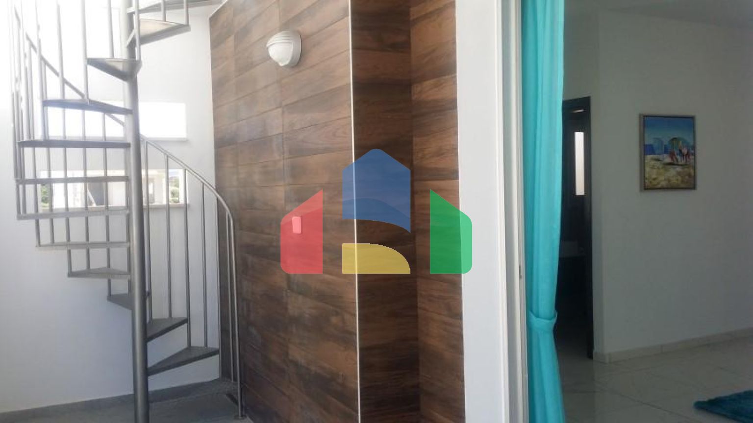 Продаж - Вілла 208 m² В Пафосе