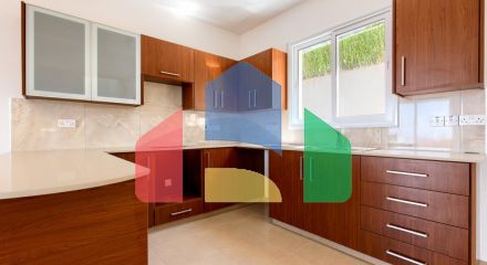 Продажа - Коттедж 163 m² в Пафосе